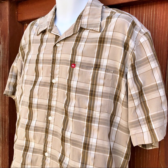 Plaid Quicksilver short sleeve button down shirt - Picture 3 of 5